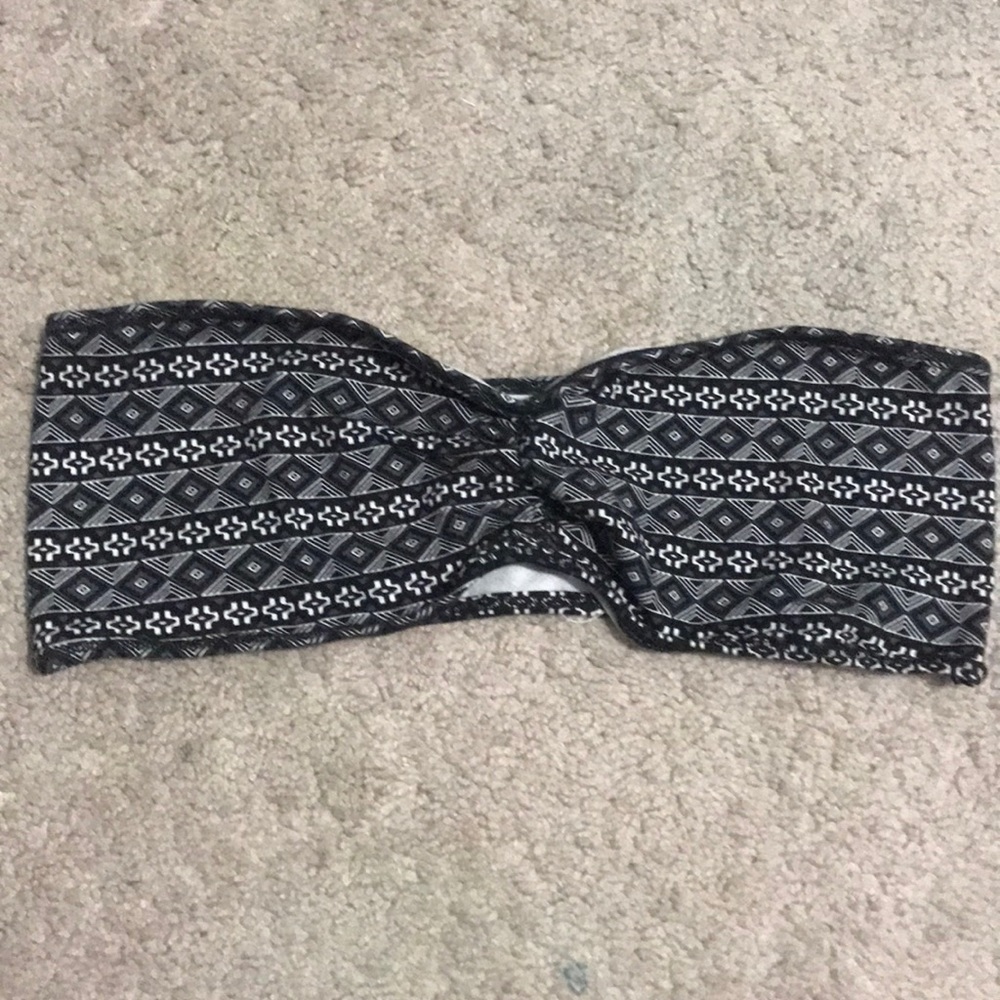 black and white aztec print bandeau.